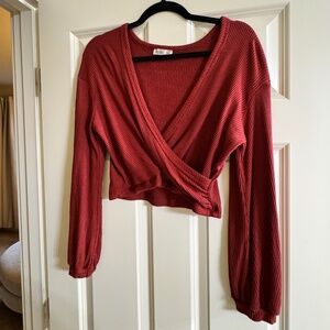 Sozy Lea Crop Long Sleeve